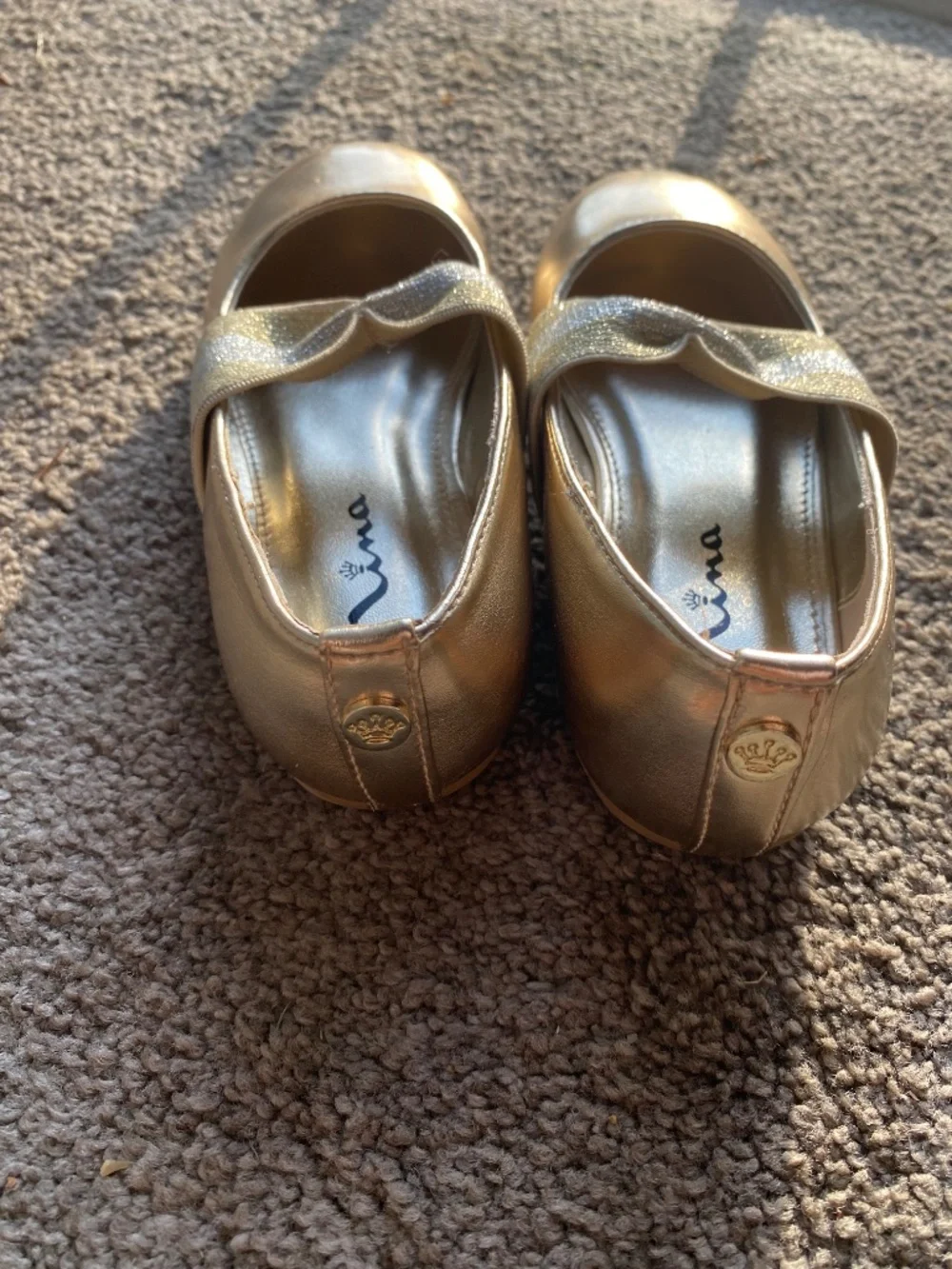 💖Little Elle's Closet💖 Nina Gold Shoes - 11US